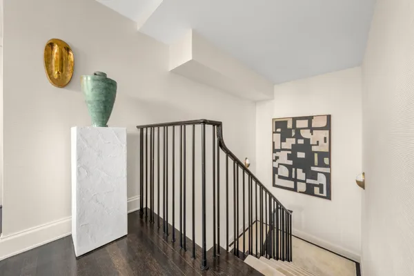 a view of entryway