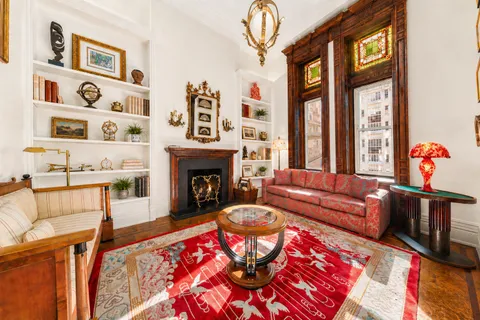 $3,600,000 | 205 West 57th Street, Unit 8BA | Midtown Central