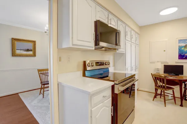 $900,000 | 402 2nd Street, Alexandria, VA 22314