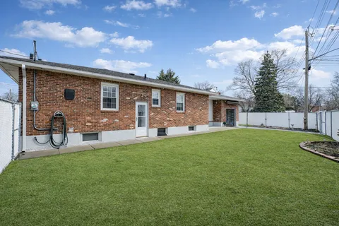 $799,000 | 503 Falcon Avenue | Oakwood Beach