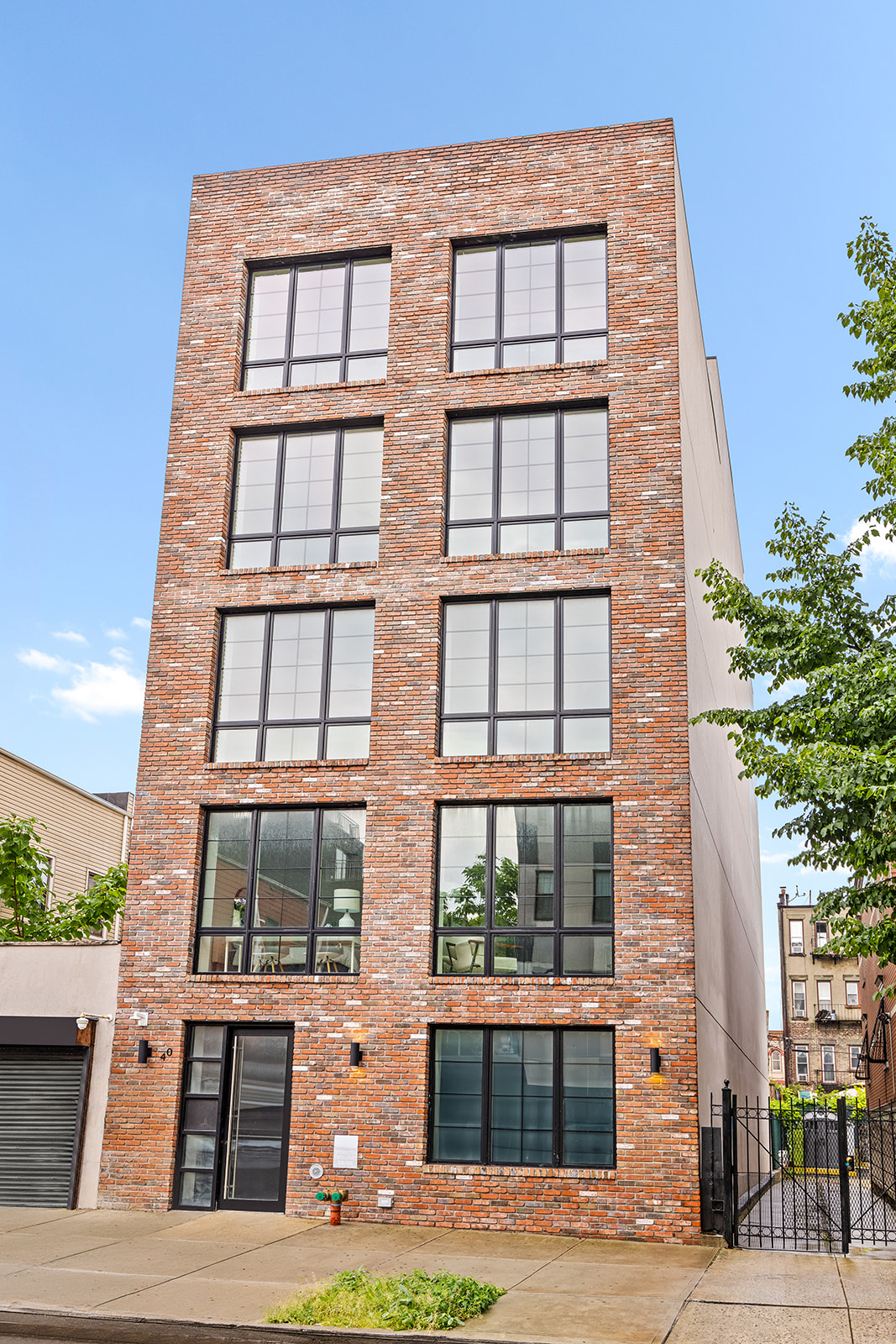 40 Schaefer Street, Unit 2B Brooklyn, NY 11207 - Photo 8 of 9