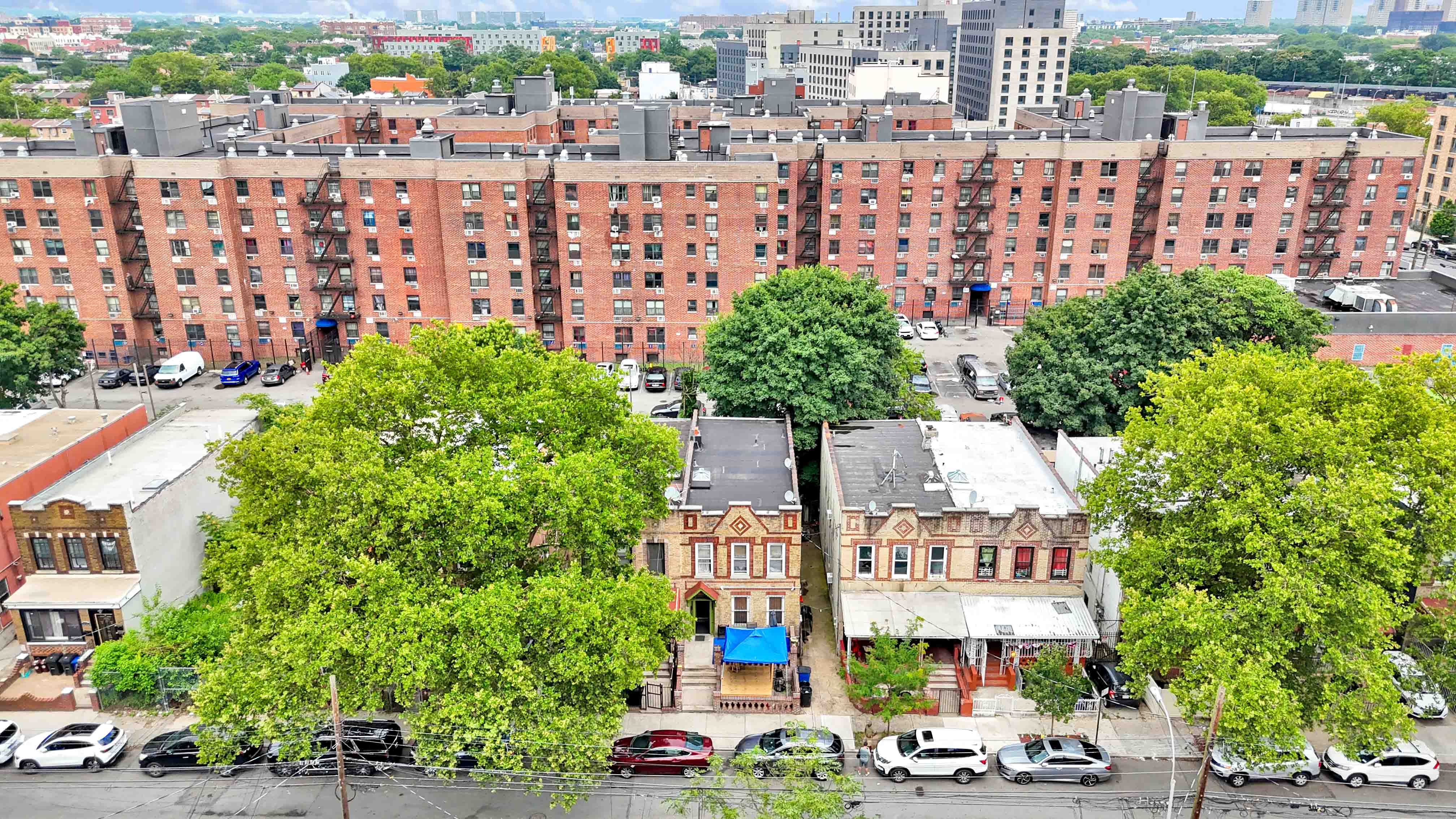 587 Osborn Street Brooklyn, NY 11212 - Photo 6 of 10 a picture of city view