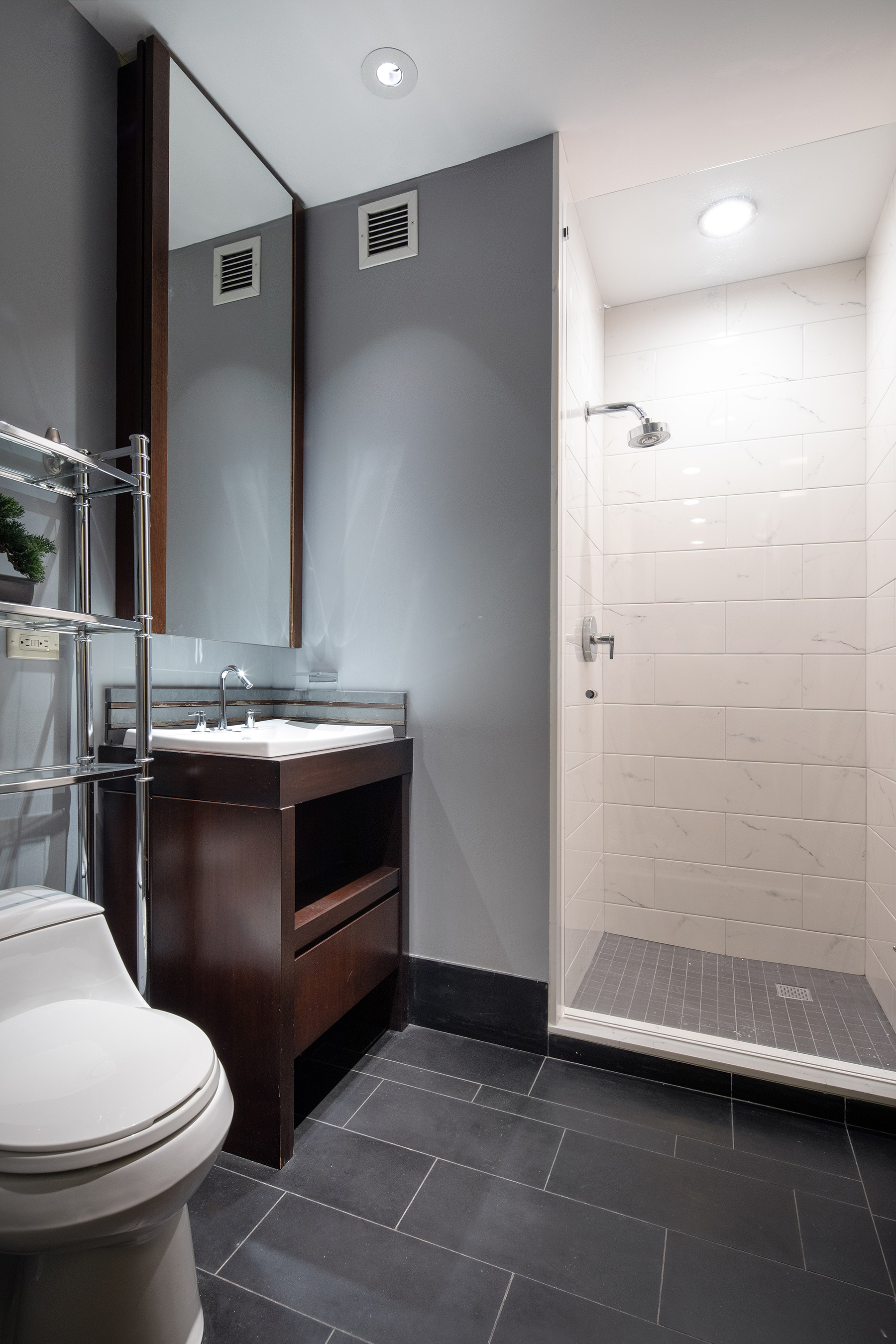 40 Broad Street, Unit 12E Manhattan, NY 10004 - Photo 7 of 8