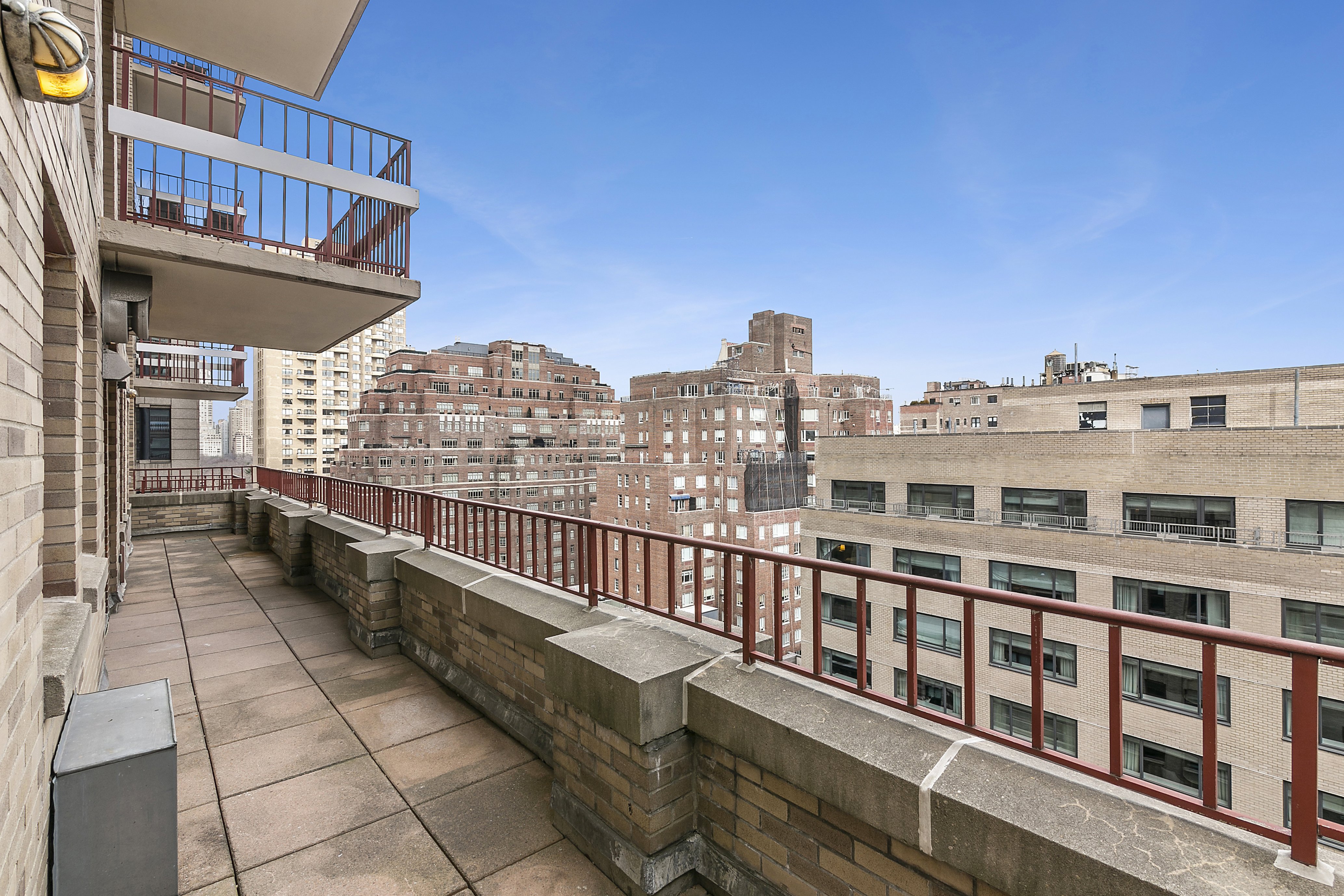 40 East 61st Street, Unit 13AB Manhattan, NY 10065 - Photo 10 of 20