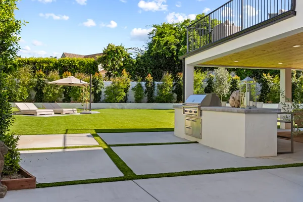 $5,300,000 | 20630 Kingsboro Way, Woodland Hills, CA 91364