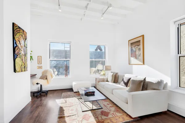 $4,150 | 126 Sterling Place, Unit 4C | Park Slope