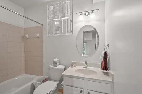 $1,199,000 | 5703 Barbmor Court, Alexandria, VA 22310