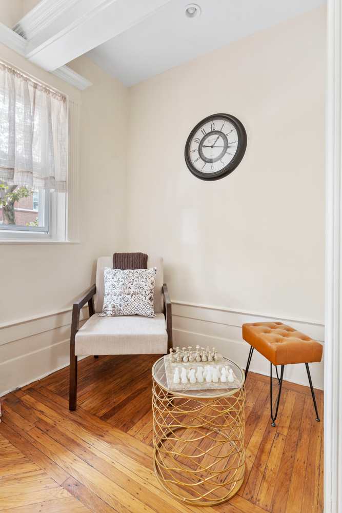 39 Hampton Place Brooklyn, NY 11213 - Photo 3 of 26