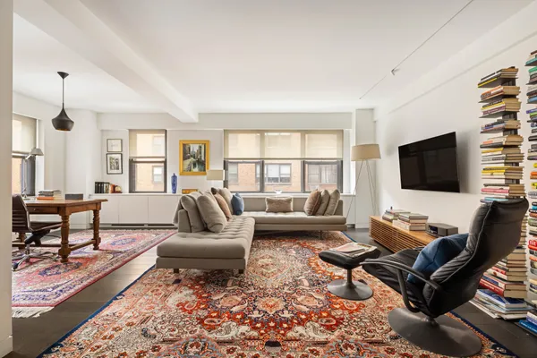 $895,000 | 2 Tudor City Place, Unit 8DS | Murray Hill