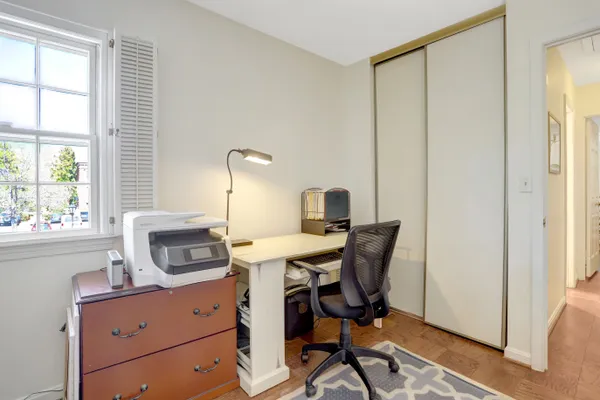 $900,000 | 402 2nd Street, Alexandria, VA 22314