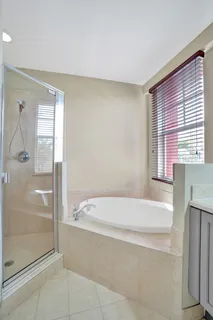 $575,000 | 1033 Northeast 17th Way, Unit 1201, Fort Lauderdale, FL 33304