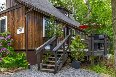 $359,000 | 214 Coach Road, Tobyhanna, PA 18466