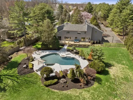 $1,795,000 | 5 Meadow Drive, Warren, NJ 07059