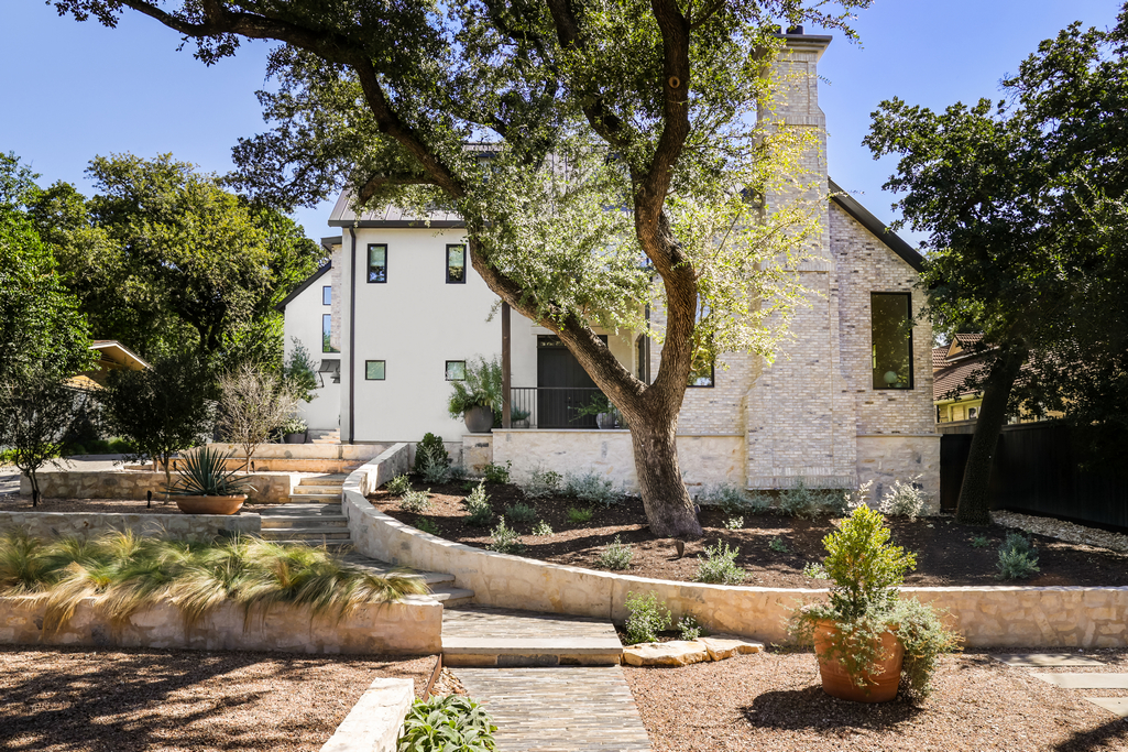 1403 Possum Trot Street Austin, TX 78703 - Photo 4 of 66