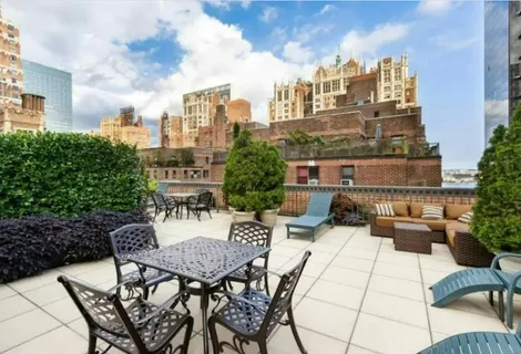 $455,000 | 305 East 40th Street, Unit 14V | Murray Hill