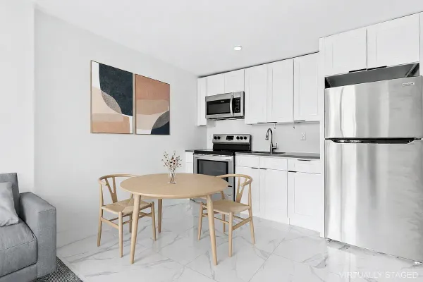 $2,895 | 257 19th Street, Unit G | Greenwood Heights