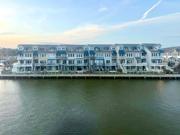 $759,000 | 8048 Windward Key Drive, Chesapeake Beach, MD 20732