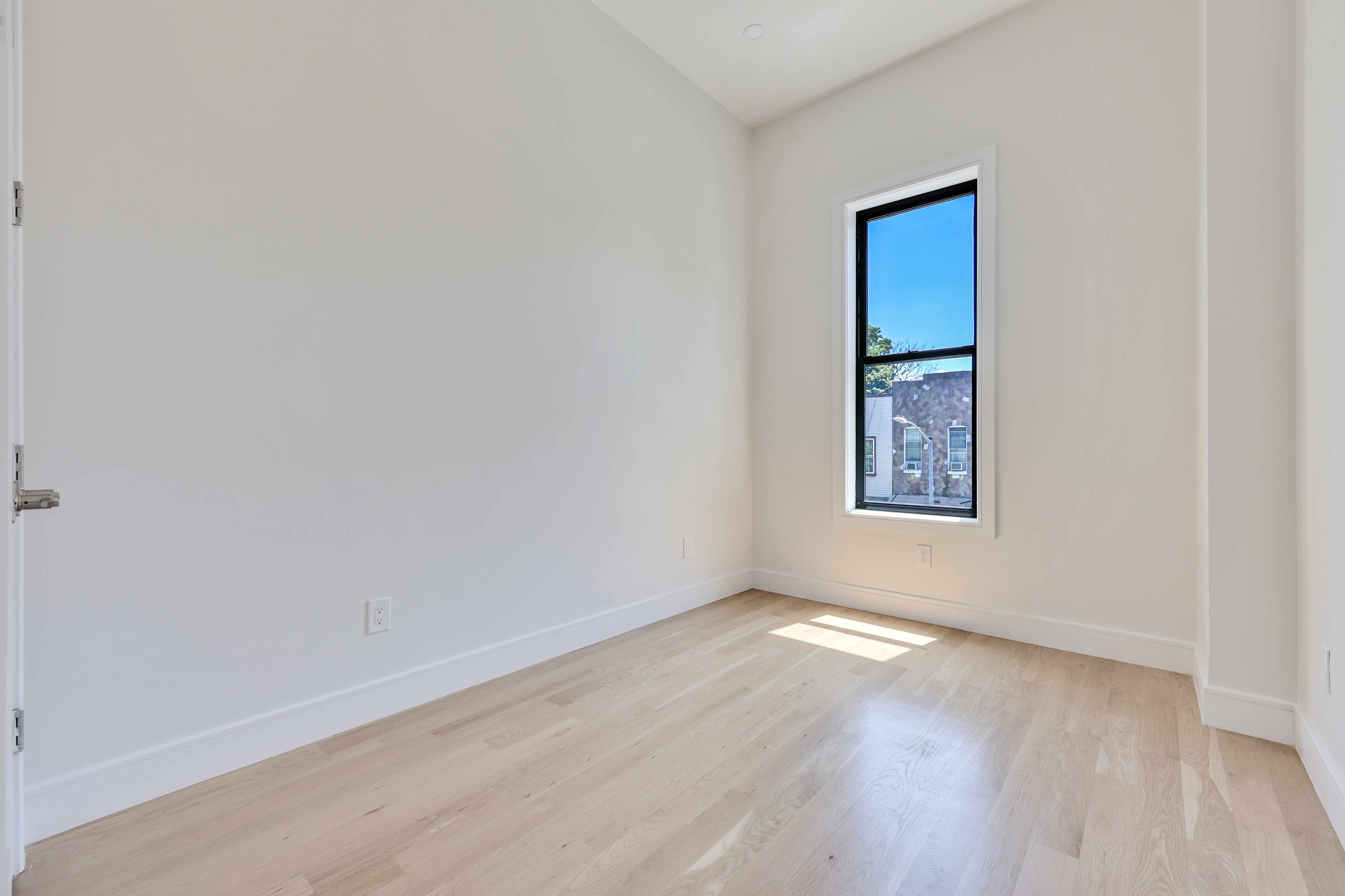 1107 Jefferson Avenue, Unit 2 Brooklyn, NY 11221 - Photo 23 of 29