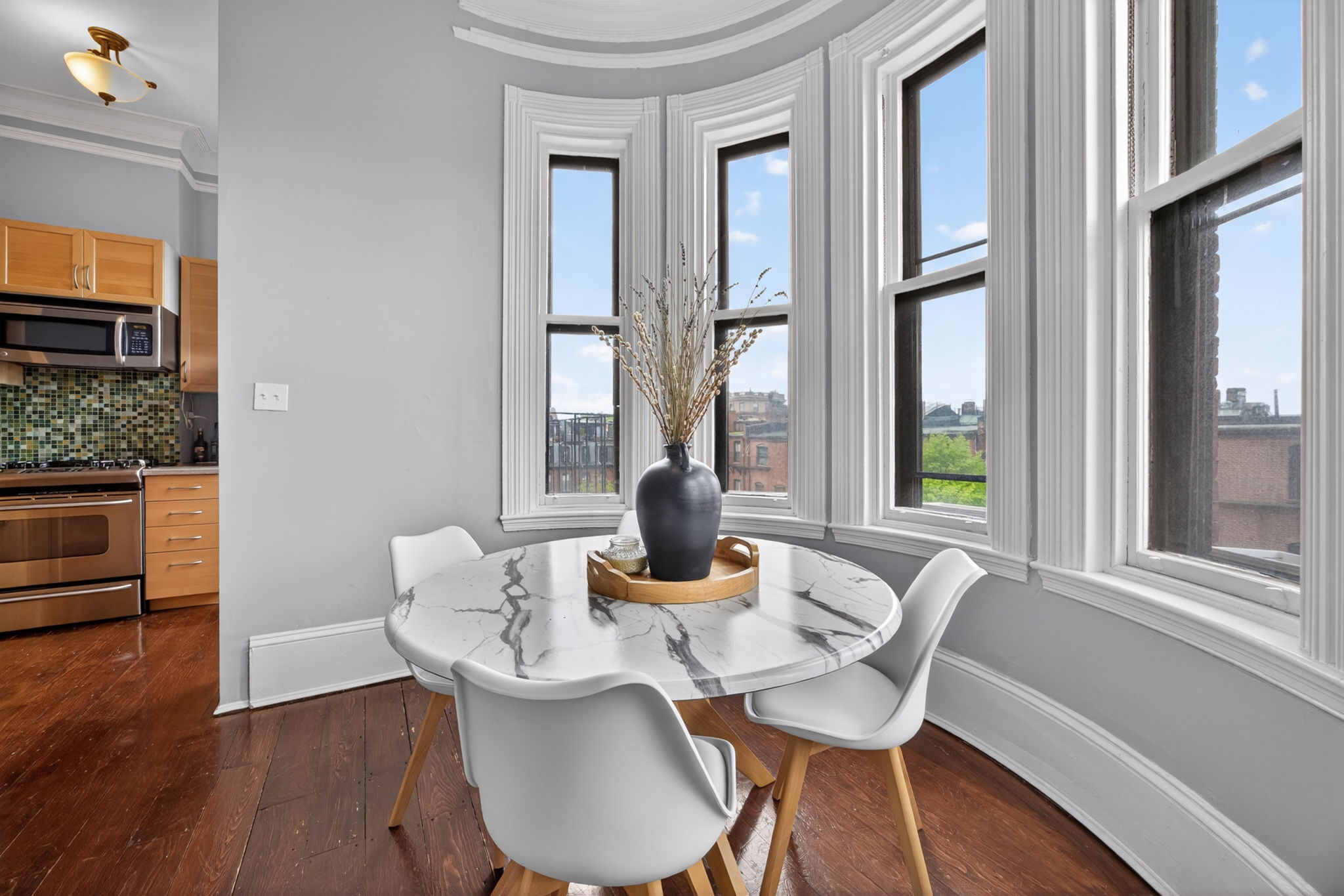 261 Commonwealth Avenue, Unit 8 Boston, MA 02116 - Photo 11 of 24