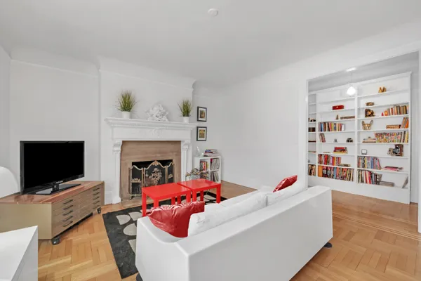 $975,000 | 33-39 80th Street, Unit 2A | Jackson Heights