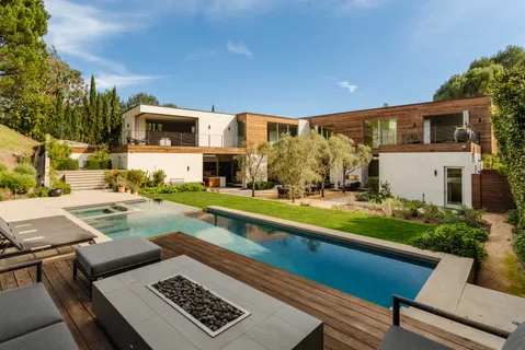 $11,495,000 | 17731 Calle De Palermo, Pacific Palisades, CA 90272