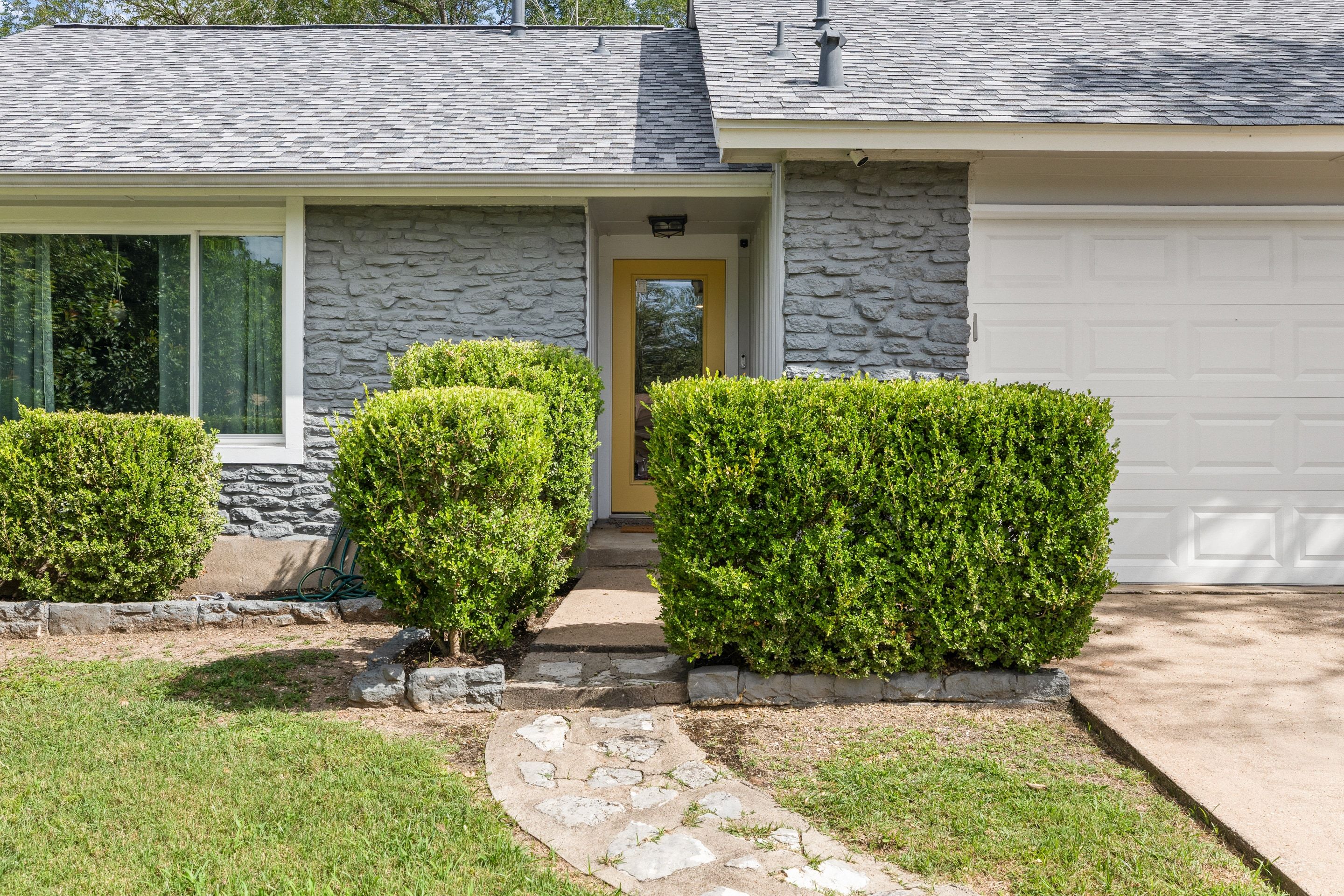 658 Mairo Street Austin, TX 78748 - Photo 1 of 46
