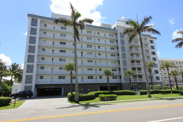 $624,900 | 3114 South Ocean Boulevard, Unit 705, Highland Beach, FL 33487