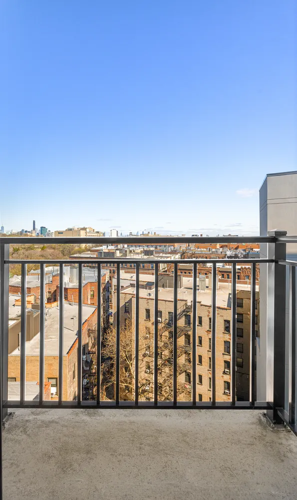 $8,000 | 111 Montgomery Street, Unit 12L | Crown Heights