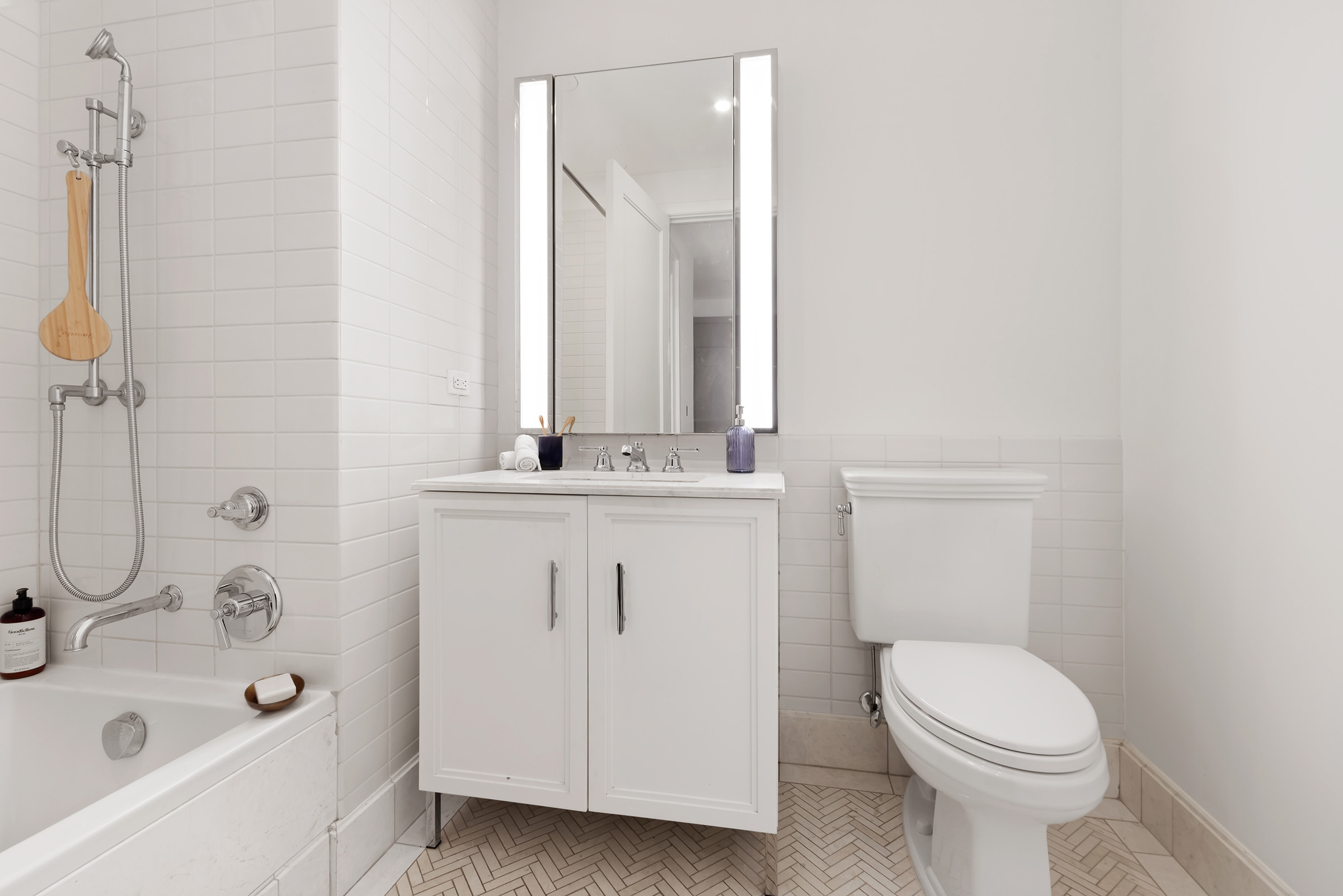 100 Barclay Street, Unit 16M Manhattan, NY 10007 - Photo 4 of 15