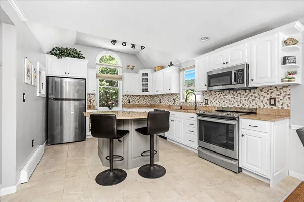 Contact Agent | 18 Cedarledge Villiage, Unit 18, Cohasset, MA 02025