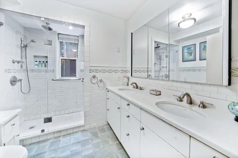 $1,695,000 | 80 East End Avenue, Unit 3HJ | Upper East Side