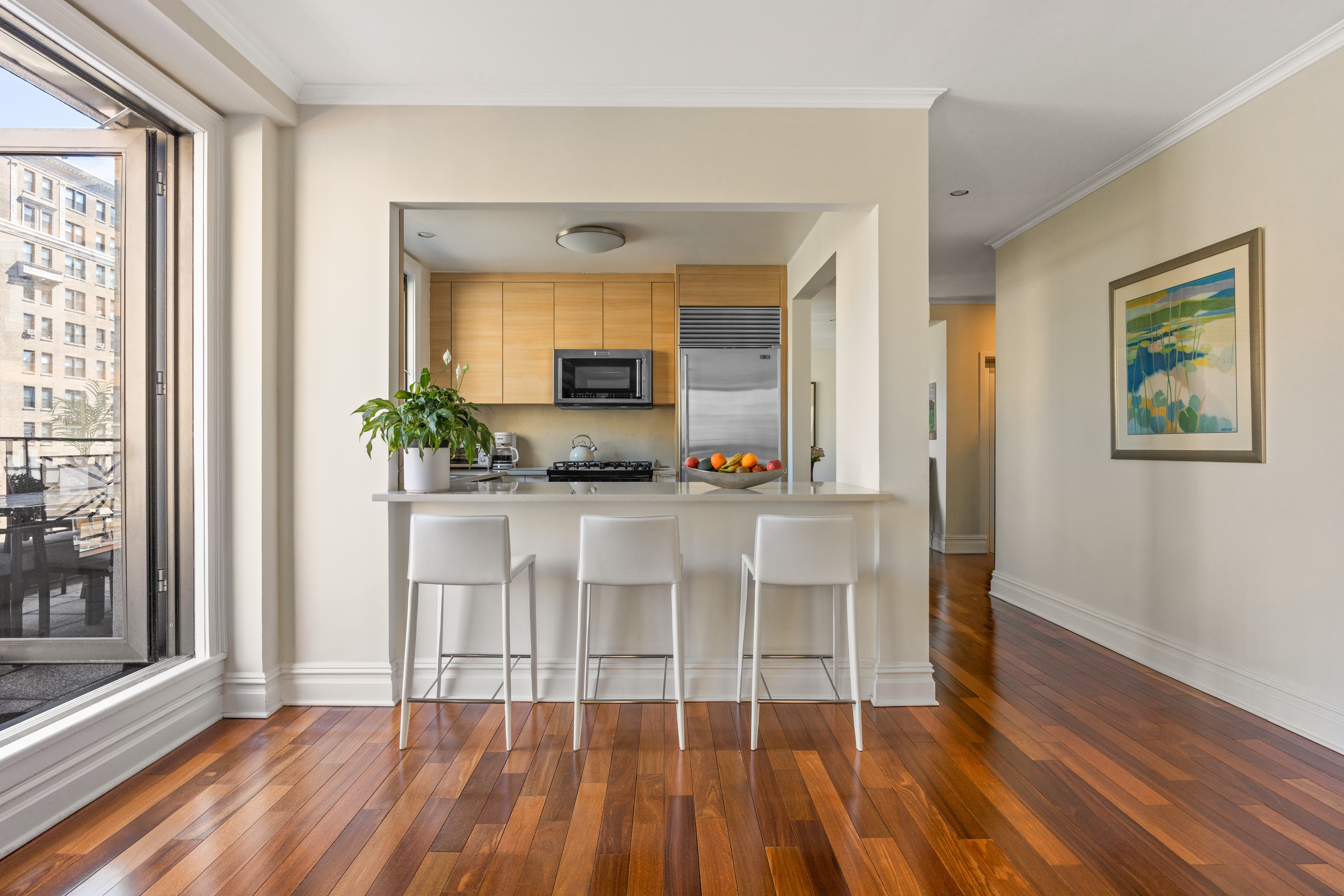 203 West 90th Street, Unit 7H Manhattan, NY 10024 - Photo 4 of 19 Gallery Image 4