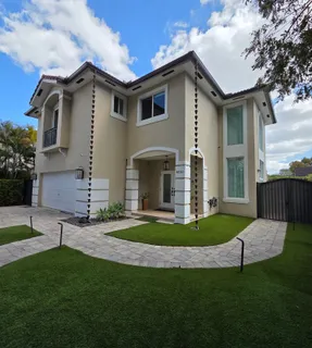 $1,299,900 | Southwest 13th Street, West Miami, FL 33144