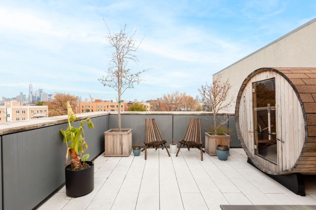 $4,580,000 | 156 Beard Street | Red Hook