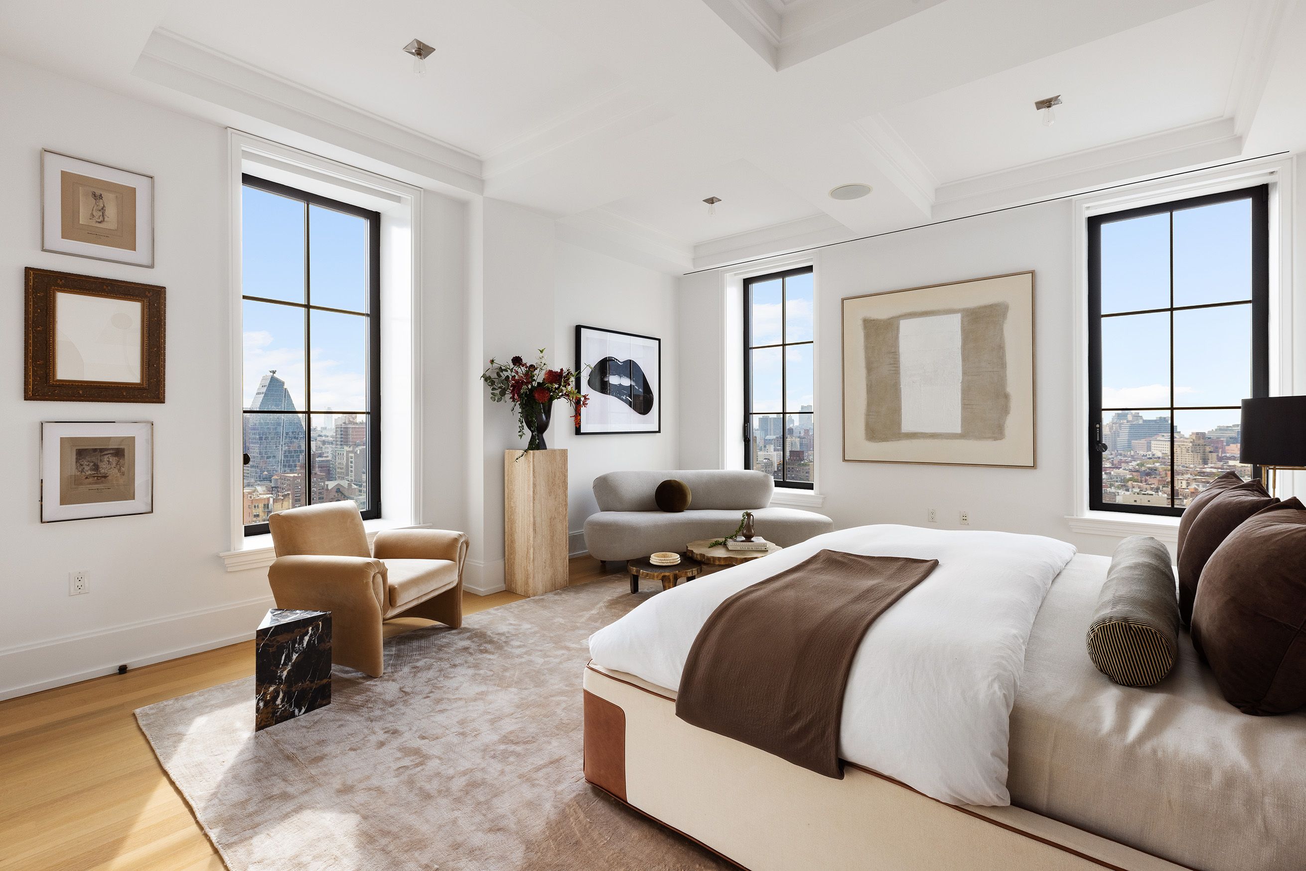 212 West 18th Street, Unit 17A Manhattan, NY 10011 - Photo 5 of 16 Gallery Image 5