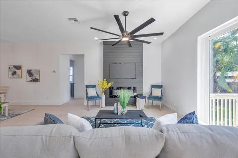 $975,000 | 4307 South Clark Avenue, Tampa, FL 33611