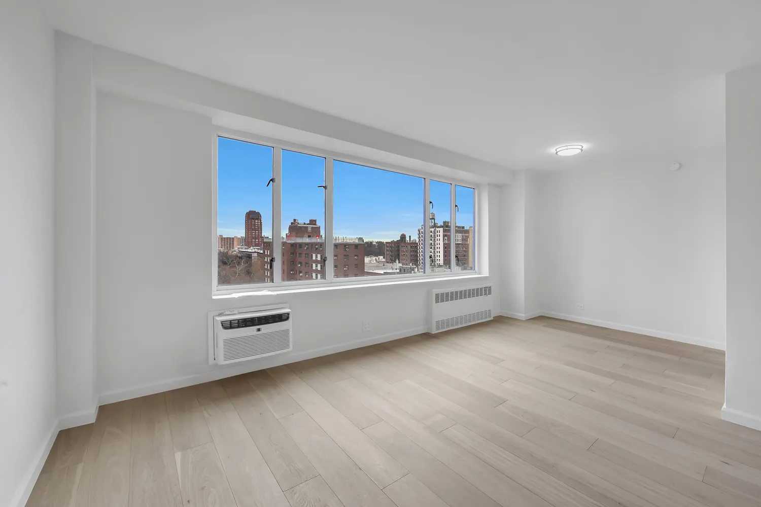 $3,800 | 392 Central Park West, Unit 14E | Upper West Side