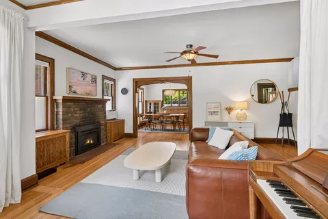 $400,000 | 1767 West Englewood Avenue, St. Paul, MN 55104