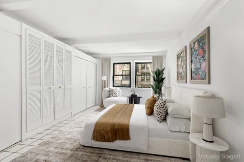 $2,250,000 | 33 West 67th Street, Unit FE | Upper West Side