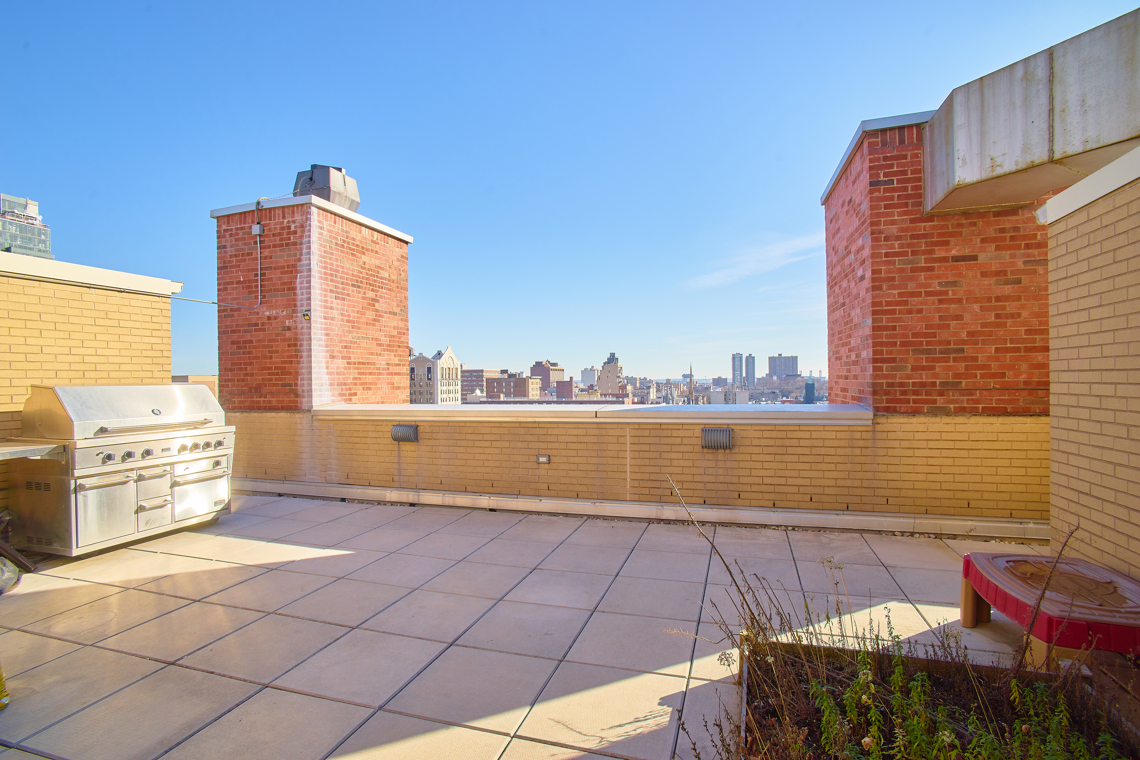 2280 Frederick Douglass Boulevard, Unit PHE Manhattan, NY 10027 - Photo 16 of 17