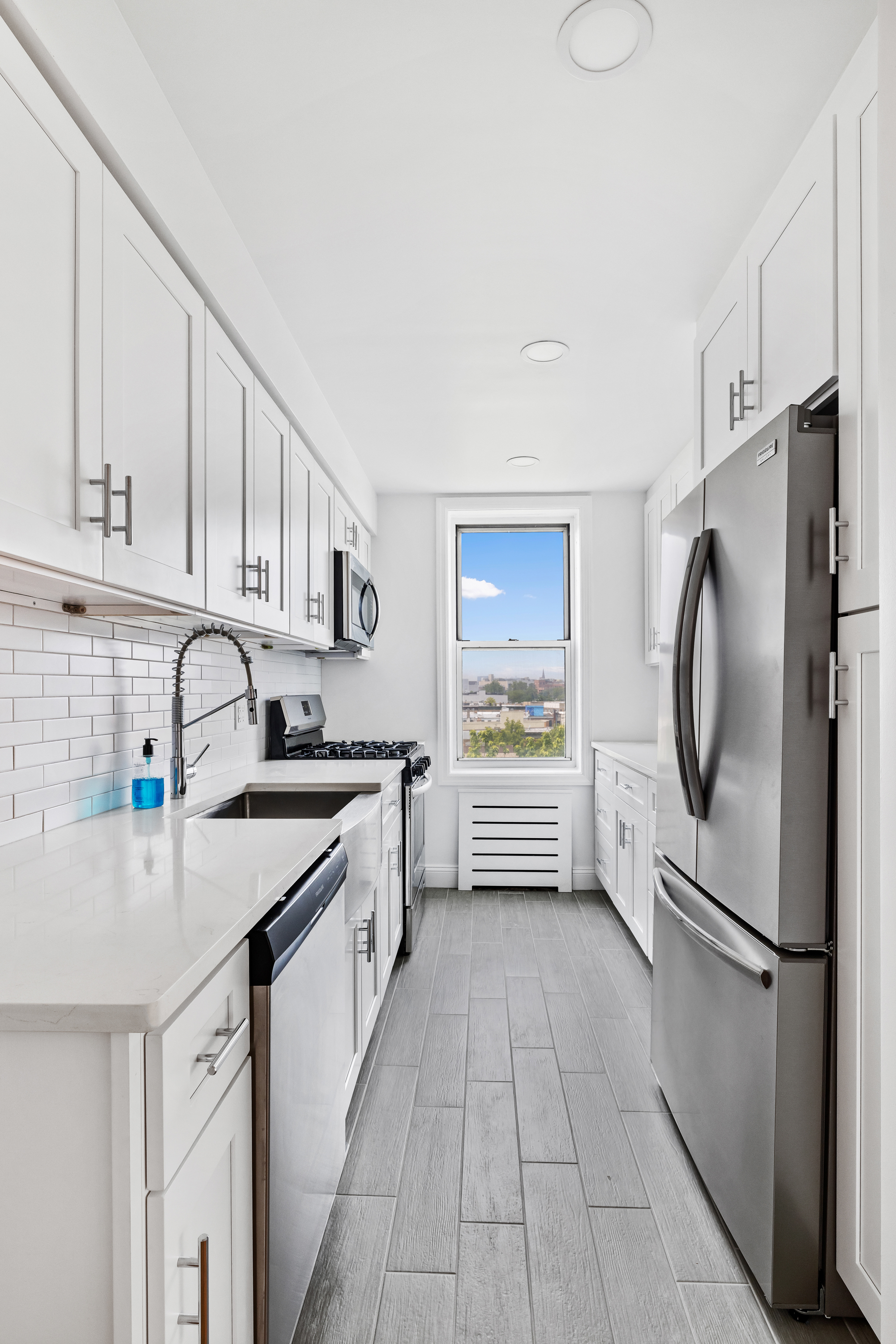 310 Beverley Road, Unit 6M Brooklyn, NY 11218 - Photo 4 of 11 Gallery Image 4