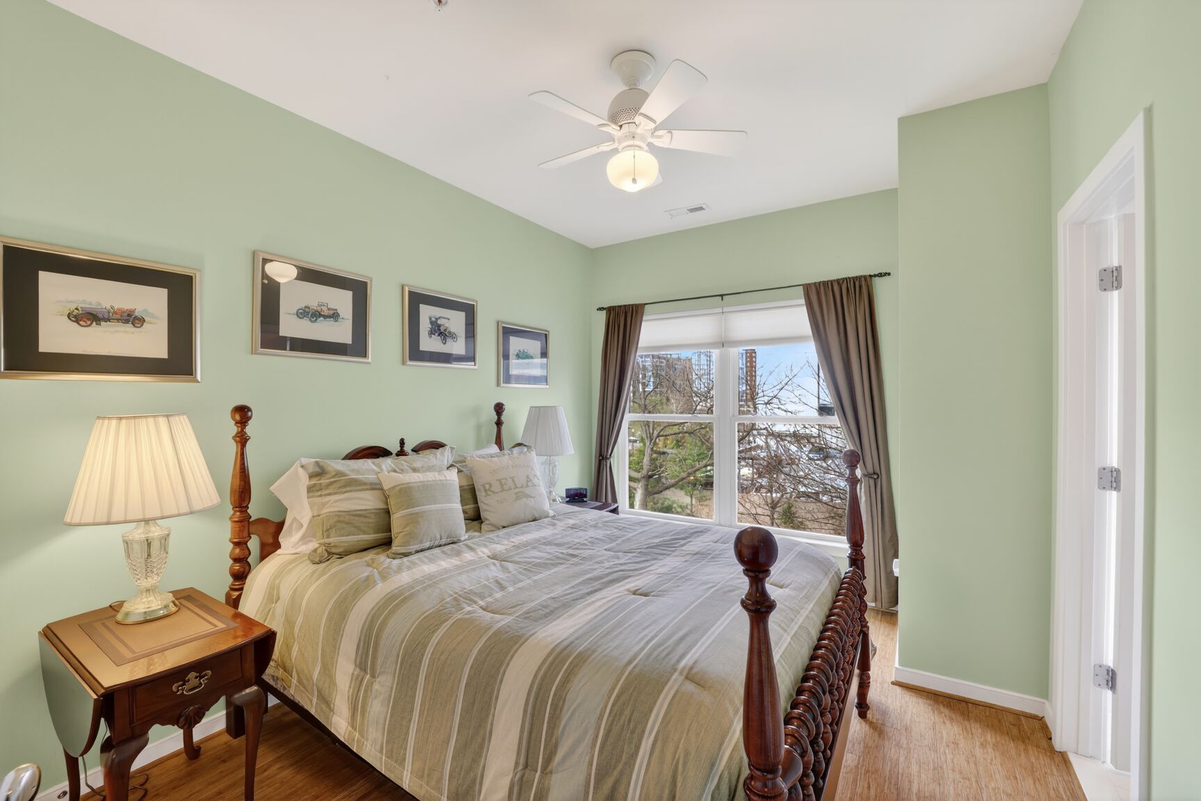 814 3rd Street Southeast Washington, DC 20003 - Photo 20 of 47