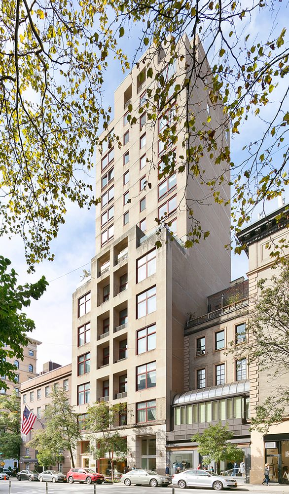 1080 Madison Avenue, Unit 6B Manhattan, NY 10028 - Photo 10 of 11 front view of a building