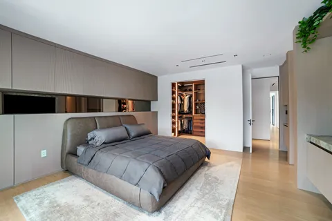 $13,995,000 | 199 Caoba Court, Miami, FL 33143