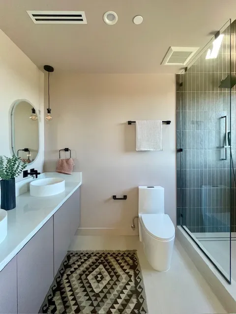 $1,995,000 | 4691 Glenalbyn Drive, Los Angeles, CA 90065