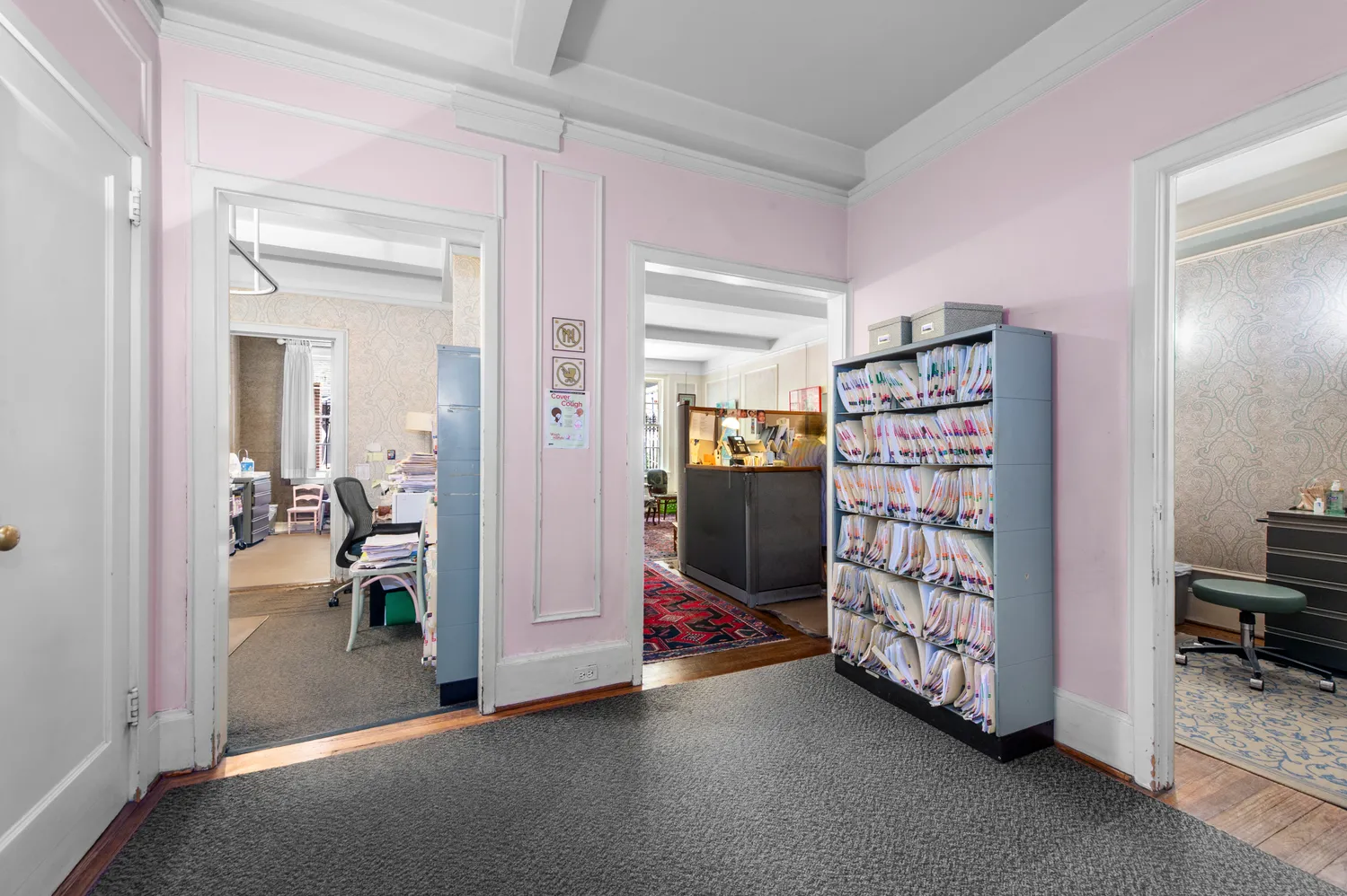 $995,000 | 120 East 75th Street, Unit 1C | Lenox Hill