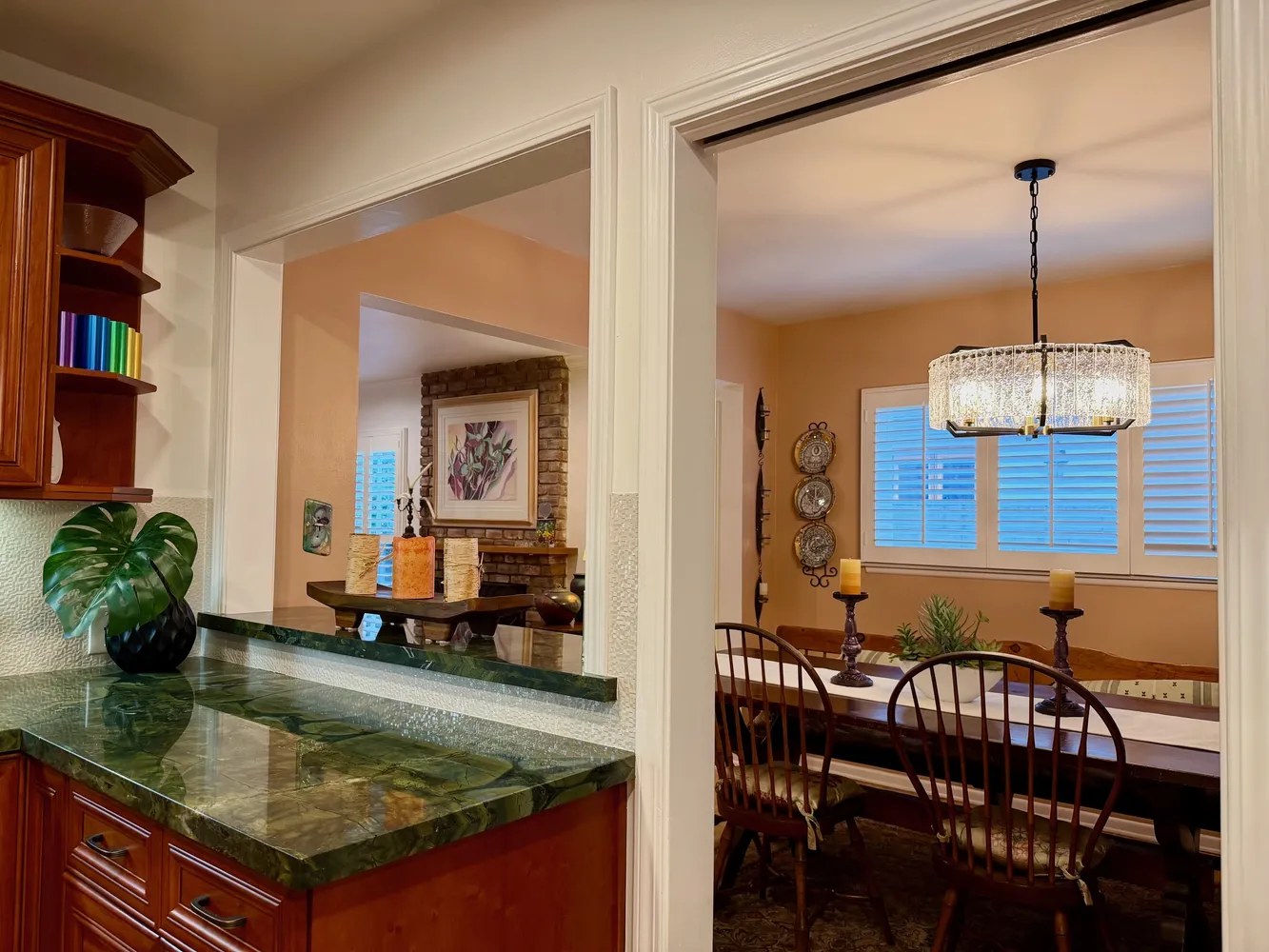 $1,625,000 | 13957 Chandler Boulevard, Sherman Oaks, CA 91401