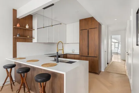 $1,995,000 | 90 Herbert Street, Unit TH1 | Williamsburg