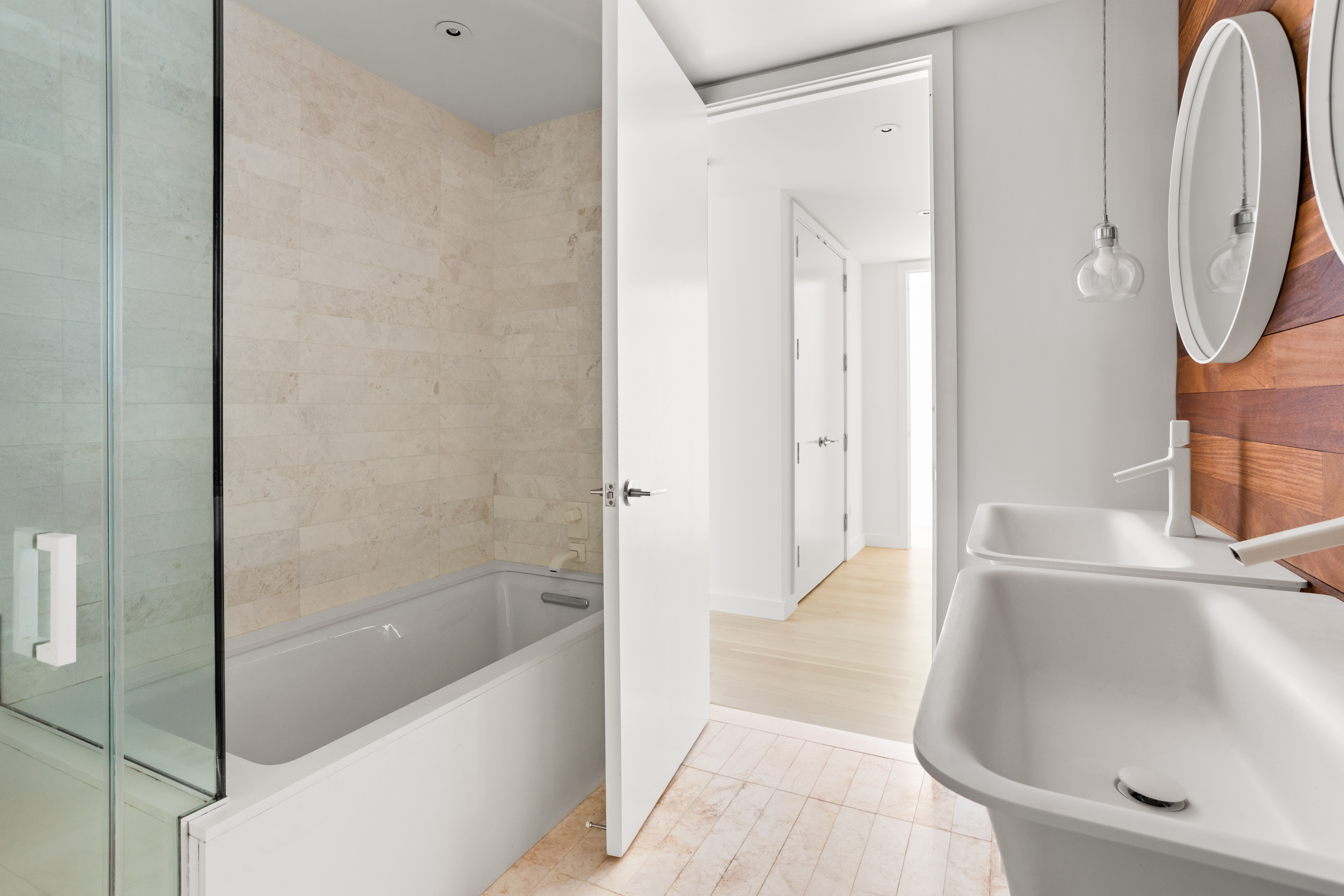 241 5th Avenue, Unit 16B Manhattan, NY 10016 - Photo 7 of 11