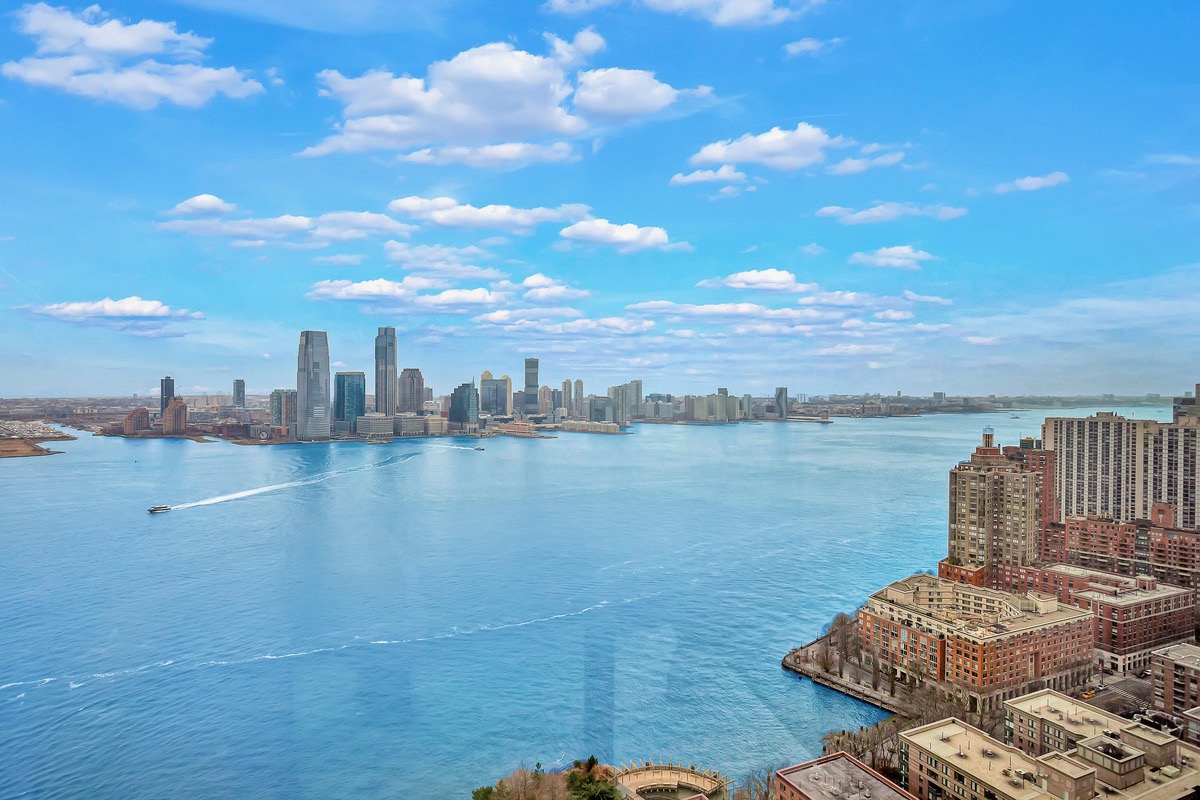 10 West Street, Unit PH1C Manhattan, NY 10004 - Photo 9 of 10